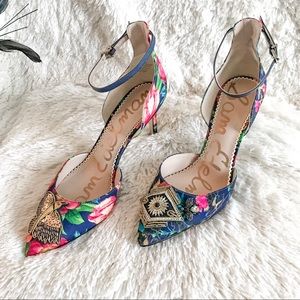 sam edelman navy pumps